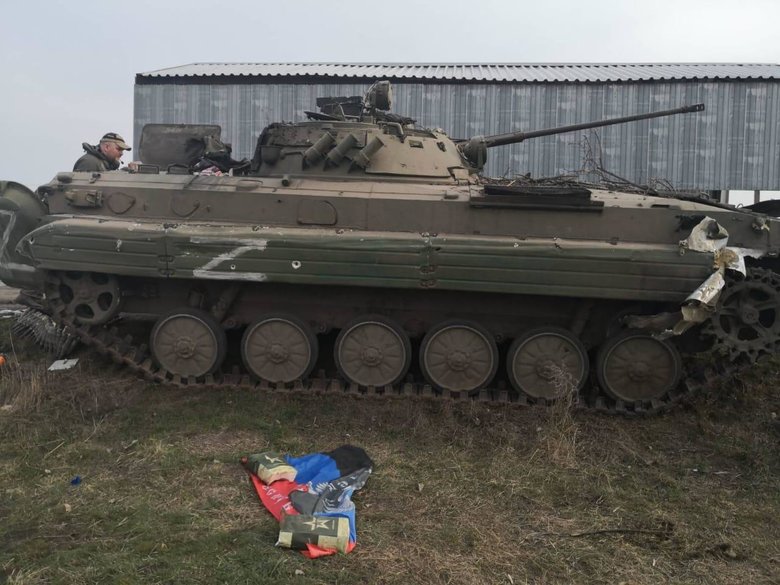 Воїни 60-ї бригади знищили військову техніку окупантів 02