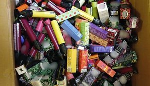 БЕБ почало закривати незаконні точки продажу рідин для електронних сигарет на Вінничині. ФОТО