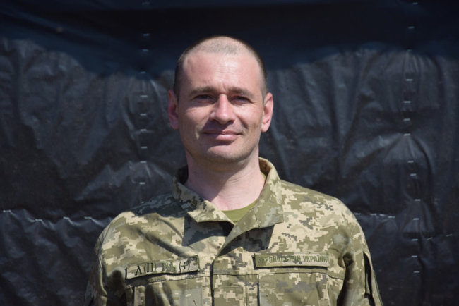 Безразличие, которое закончилось трагедией: убийство военнослужащего Максима Гайдаманчука в Новой Каховке 01 Безразличие, которое закончилось трагедией: убийство военнослужащего Максима Гайдаманчука в Новой Каховке 01