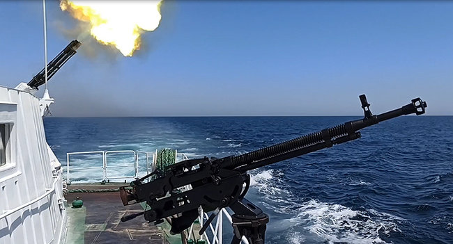 Прикордонники зафіксували кораблі ЧФ РФ у районі українських газових родовищ у Чорному морі, - Держприкордонслужба 07