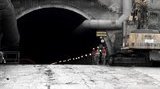 Новый Бескидский тоннель будет сдан до конца мая, – Гройсман