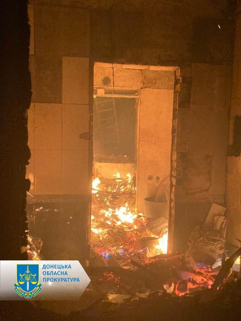 Росіяни обстріляли з артилерії Авдіївку: двоє загиблих, серед них 5-місячне немовля. Вчора мати відмовилась евакуюватися 03