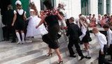 1 сентября: новые "стандарты", старые туалеты и бизнес на учебниках