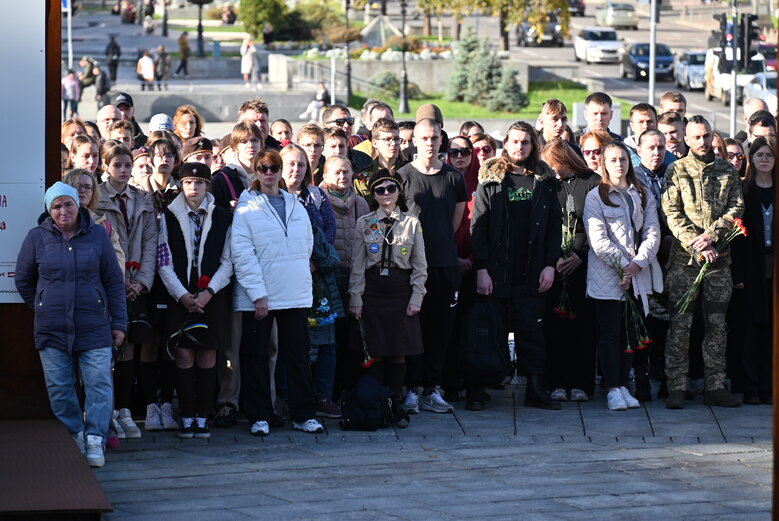Із воїном та засновником видання Горинь Тарасом Давидюком, який загинув у бою проти окупантів на Запоріжжі, попрощалися у Києві 14