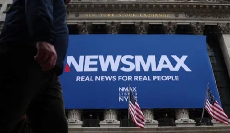 Американський телеканал Newsmax весною запускається в Україні. У планах – програми російською мовою