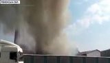 Склозавод горів на Рівненщині. ВIДЕО