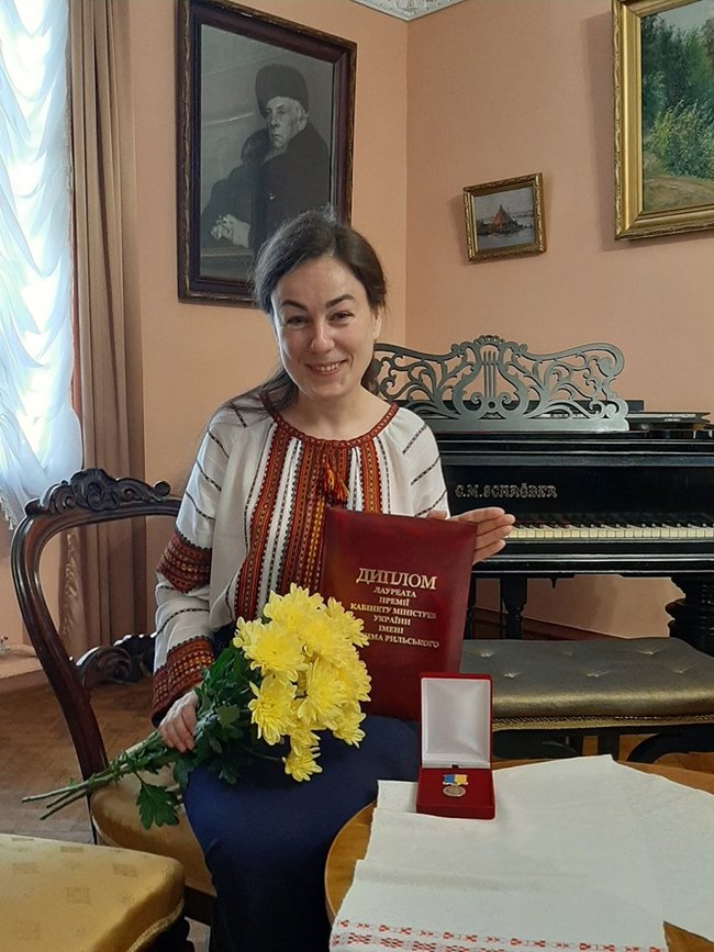 Лауреатом держпремії імені М. Рильського стала перекладачка Джугастрянська за літературний переклад роману Кіплінга Кім 01