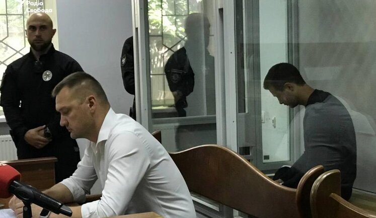 Працівника прокуратури Молочного, який на смерть збив жінку, відправили під арешт без права застави