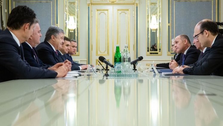 Порошенко обговорив із президентом Нацради Австрії Соботкою звільнення українських моряків і "Північний потік-2". ФОТОрепортаж
