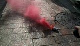 Возле Рады в милиционеров бросили дымовую шашку. ФОТО