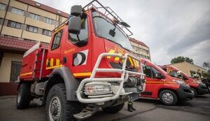 автомобілі,пожежні