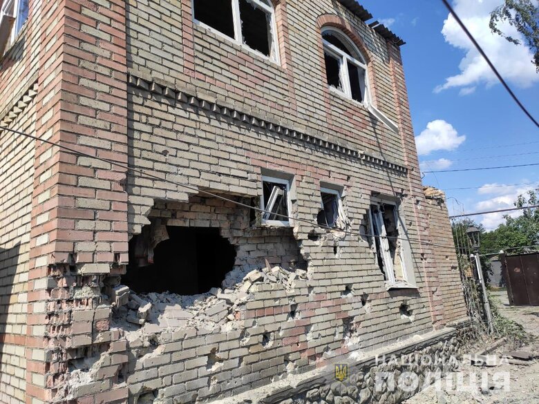 Russian troops attacked Donetsk region. There are killed and wounded, child is injured, - National Police 01 Russian troops attacked Donetsk region. There are killed and wounded, child is injured, - National Police 01