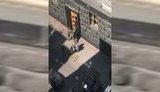 Угрожающий взорвать гранату в Кабмине мужчина задержан, - КГГА. ВИДЕО