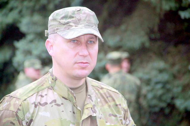 мариуполь военные военнослужащие батальон ато