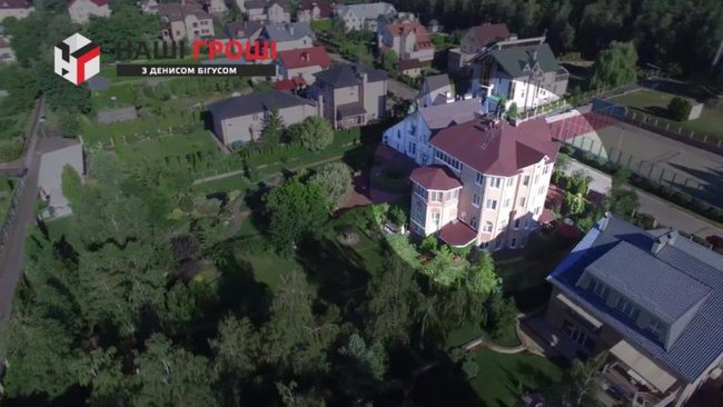 Глава НКРЭКУ Вовк задекларировал оформленное на сожительницу элитное жилье 01