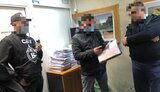 "Схемы" на Киевской таможне: Подакцизные товары под видом несопровождаемого багажа оформляли в "Борисполе". Задержаны двое человек, сумма взятки - $5 тыс. ФОТО