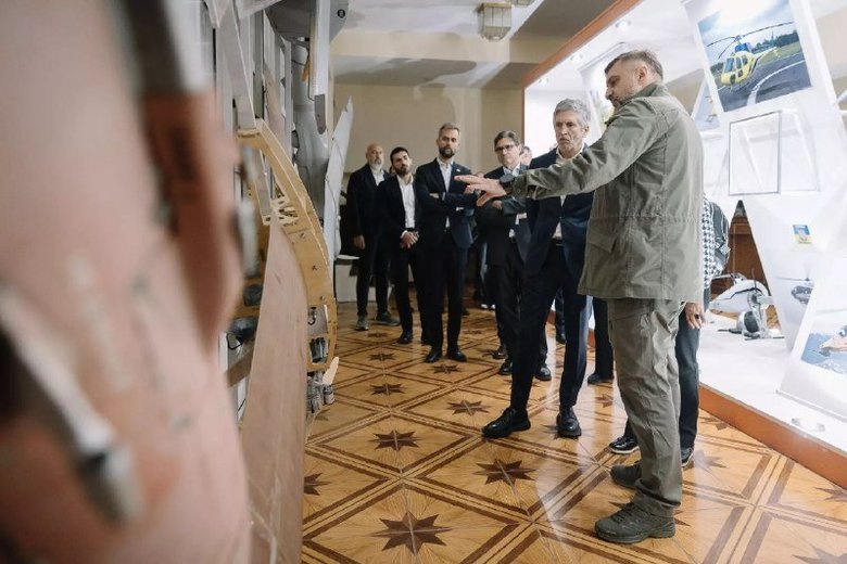 візит іспанської делегації