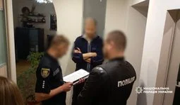 Нацполіція проводить масштабні обшуки у посадовців ВЛК