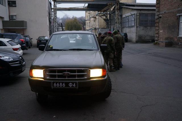 добровольцы волонтеры баранецкий