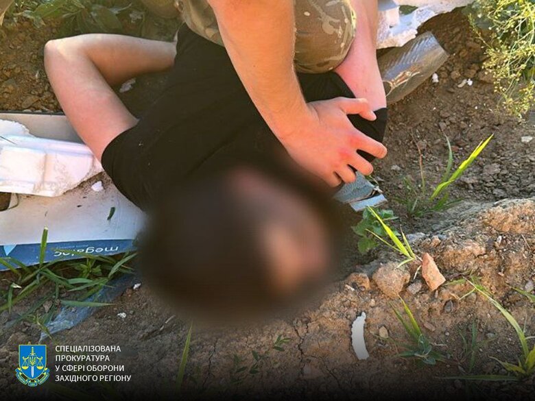 Військовий переправляв чоловіків до Словаччини