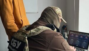 Викрито зловмисників, які продавали персональні дані українців громадянам РФ. Організатора схеми затримано, - СБУ. ФОТО