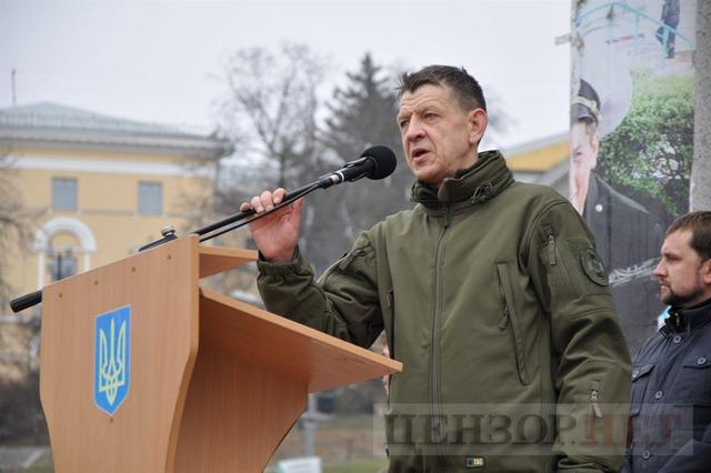Ukrainian Volunteer Fighter Day celebrations held on Kyiv’s Maidan Nezalezhnosti 16 Ukrainian Volunteer Fighter Day celebrations held on Kyiv’s Maidan Nezalezhnosti 16