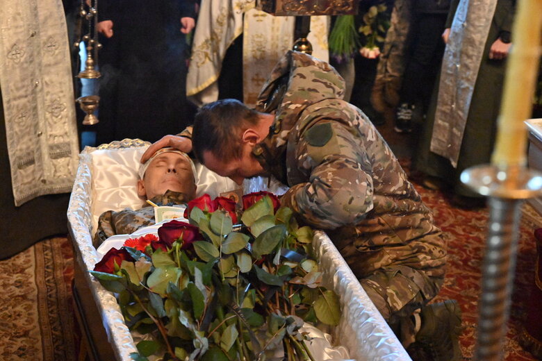 Прощання із Анастасією Мар'янчук та Денисом Дайнеком