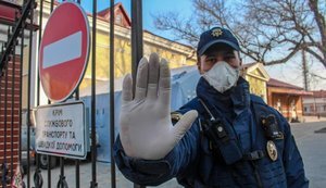 Кабмин решил останавливать пассажирские перевозки при усилении карантина