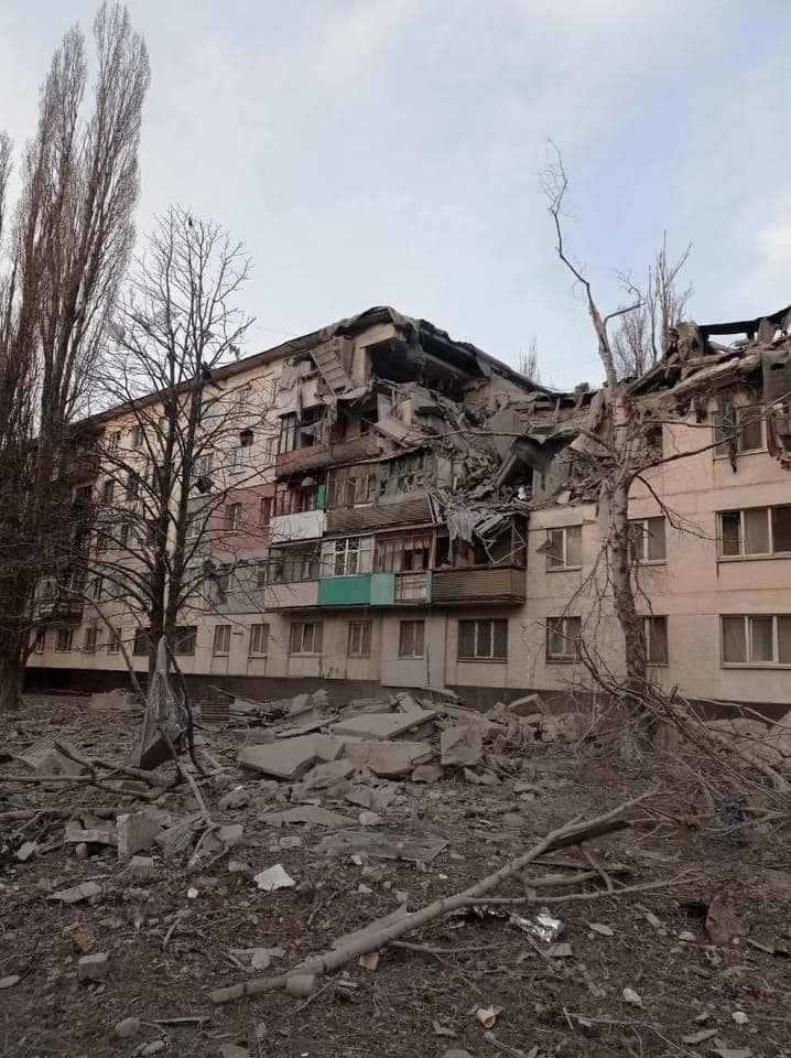 Окупанти обстріляли Лисичанськ, є жертви, - голова ОВА Гайдай 03