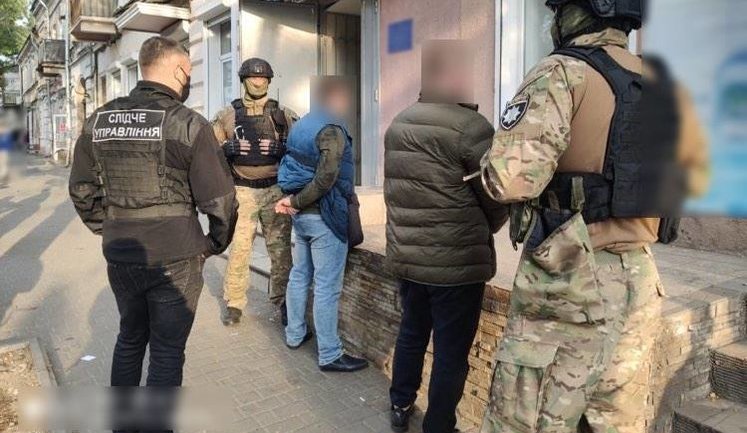 Здание ГФС в Одессе пытались "отжать" мошенники. ФОТО