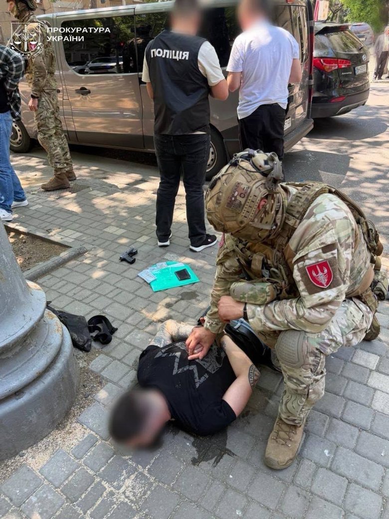 Офіцер вимагав $23 тисячі за 