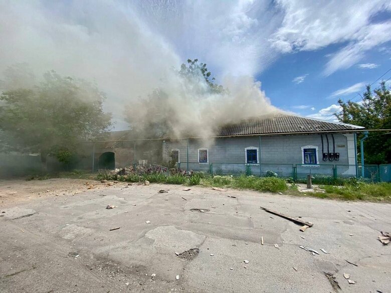 У Запорізькій ОВА показали наслідки чергового обстрілу Гуляйполя росіянами 01