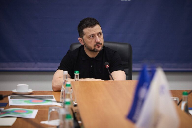 Володимир Зеленський відвідав Хмельницьку атомну електростанцію 13 лютого