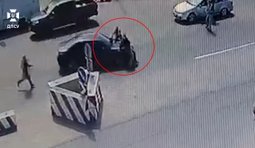 Розшукуваний правопорушник втікав та наїхав на прикордонника