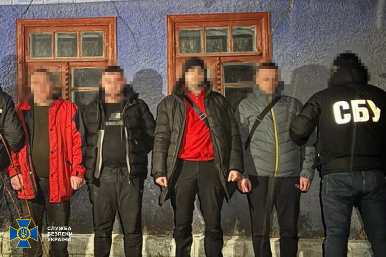 СБУ викрила три схеми ухилення від мобілізації в Україні