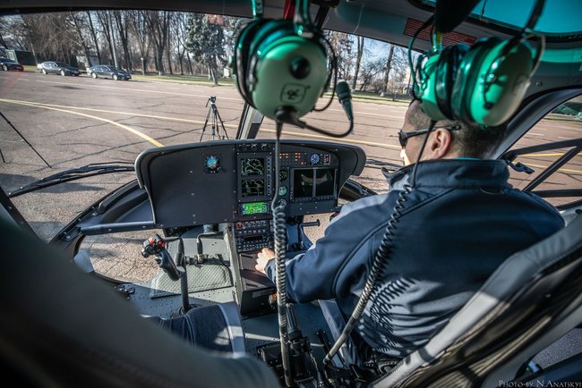 Франция передала Госпогранслужбе первые два вертолета Airbus Helicopters H125 04