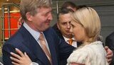 Политики на Донбасс Арене: Ахметов обнимал Тимошенко, Янукович привел свою жену, а Ющенко освистали. ФОТОрепортаж.