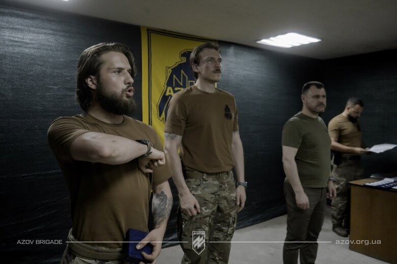 Нагородження азовців