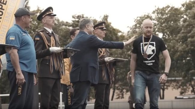 Олег Толмачов: Не домовлятися у Мінську, а повертати території 08