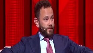 Рассматривается вопрос об исключении Дубинского из членов партии, - "Слуга народа"