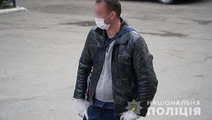 Мешканка Тернополя через карантин не пустила додому чоловіка, який повернувся з Польщі, - Нацполіція. ФОТО