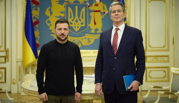 Zelenskyy was asleep: Trump said that Ukraine "behaved rudely" with Treasury Secretary Bessent