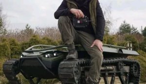 Розробника НРК для ЗСУ Хакімова можуть депортувати до РФ, де йому загрожують тортури, - правозахисник Захаров. ФОТО