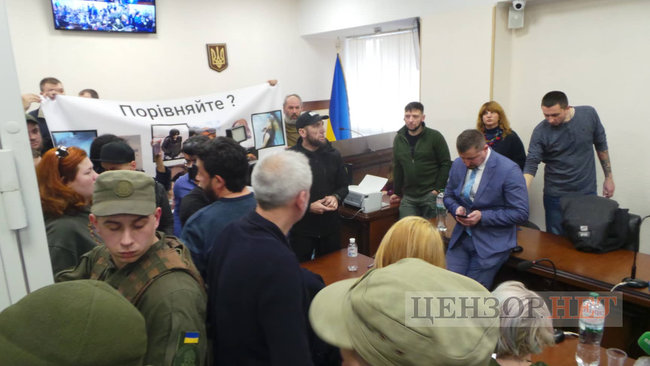 Неявившиеся на рассмотрение апелляции на арест Кузьменко прокуроры едут в суд, - Корчинская 07