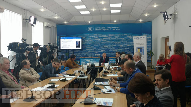 Критерії запровадження санкцій щодо тих чи інших компаній залишаються незрозумілими, - радник Міжнародного центру перспективних досліджень Філіпчук 02