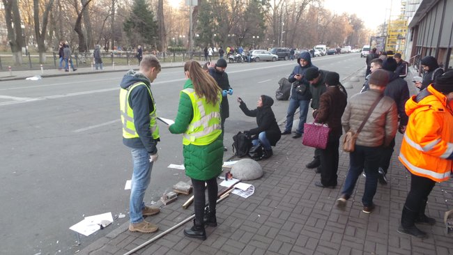Поліція: Затримано найактивніших учасників акції під Радою, намети демонтовано 34