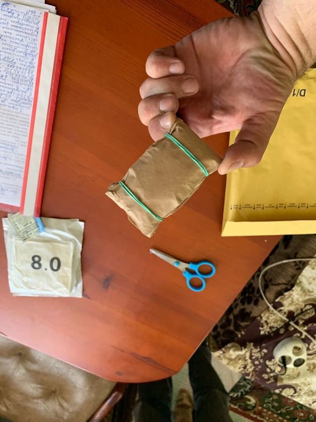 На Херсонщине задержан полицейский, торговавший амфетамином, - прокуратура 03