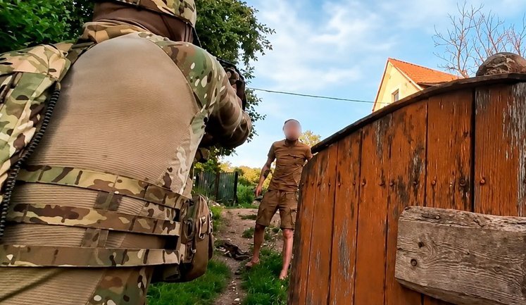 На Вінниччині затримали військового у СЗЧ, який з сокирою напав на представників ВСП. ФОТО