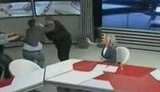 "Я отрежу твою змеиную голову!" - грузинские политики подрались в прямом эфире. ВИДЕО
