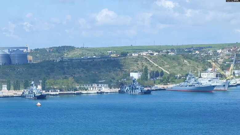 Russia has withdrawn from Sevastopol to Black Sea almost all ships with cruise missiles on board, - mass media 01 Russia has withdrawn from Sevastopol to Black Sea almost all ships with cruise missiles on board, - mass media 01